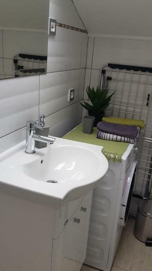 Apartmani Sanja Zaton  Bagian luar foto