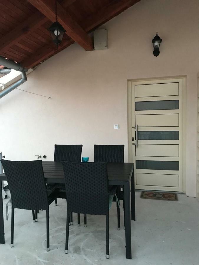 Apartmani Sanja Zaton  Bagian luar foto